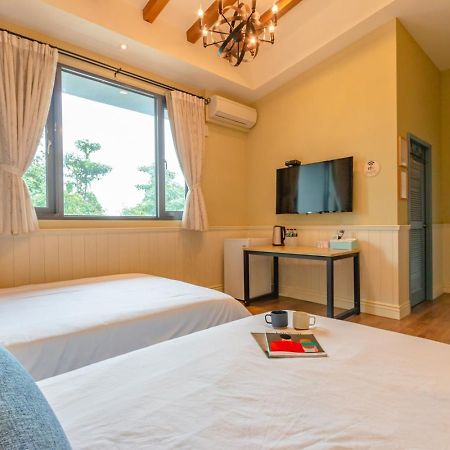 羅東夜市舒果shugo B&B 近清溝夜市 國旅卡特約店 配合手作早餐店及租車行 La Đông Ngoại thất bức ảnh