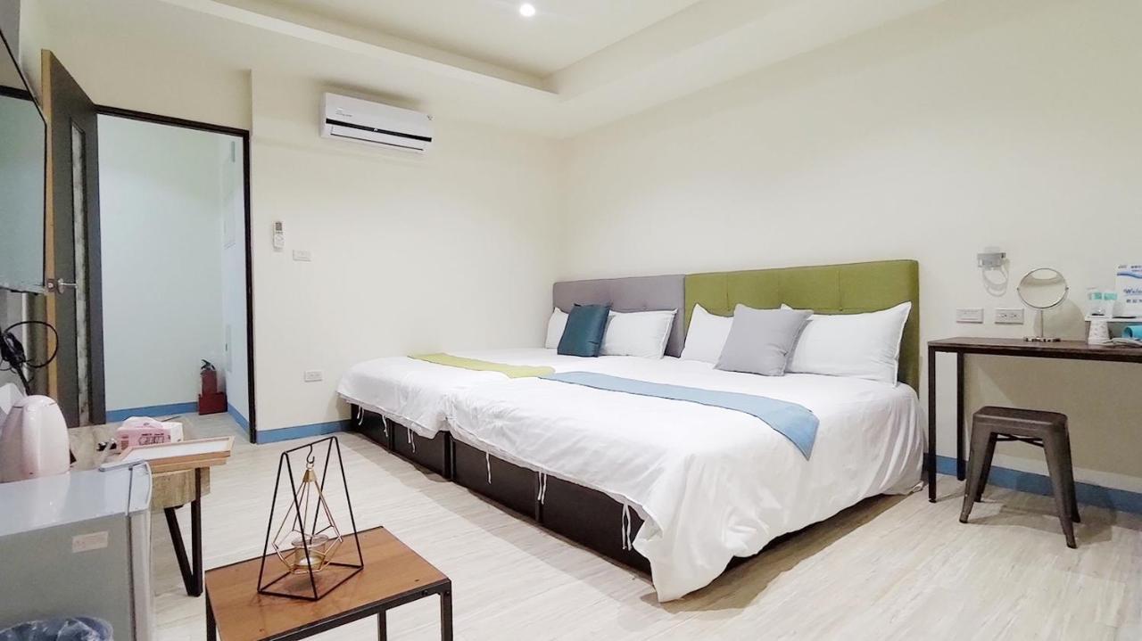 羅東夜市舒果shugo B&B 近清溝夜市 國旅卡特約店 配合手作早餐店及租車行 La Đông Ngoại thất bức ảnh